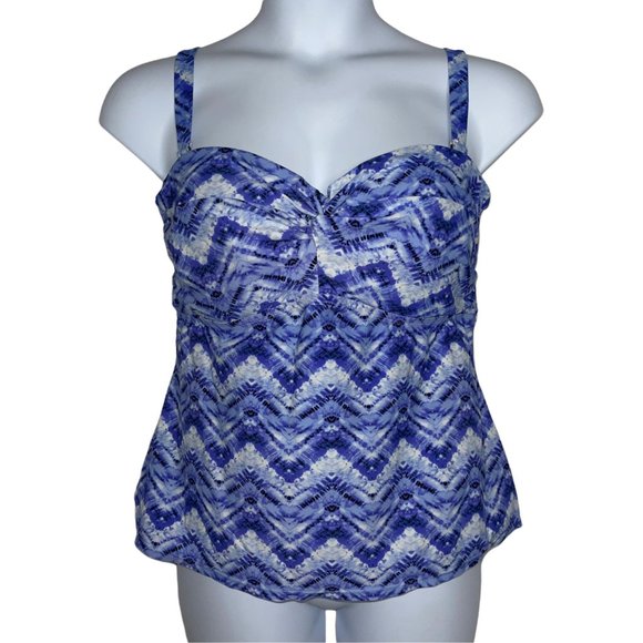 Catalina Tie Dye Zig Zag Blue Adjustable Tankini Swim Top Womens Plus Size 1X - Picture 1 of 9